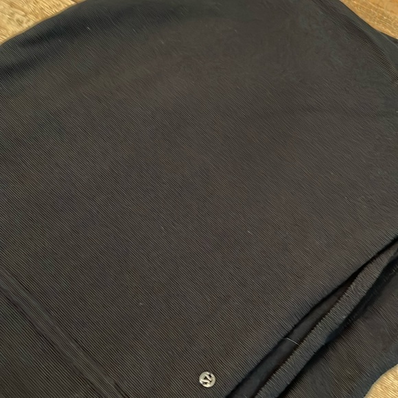 Lululemon Live Freely Wrap - Picture 5 of 6